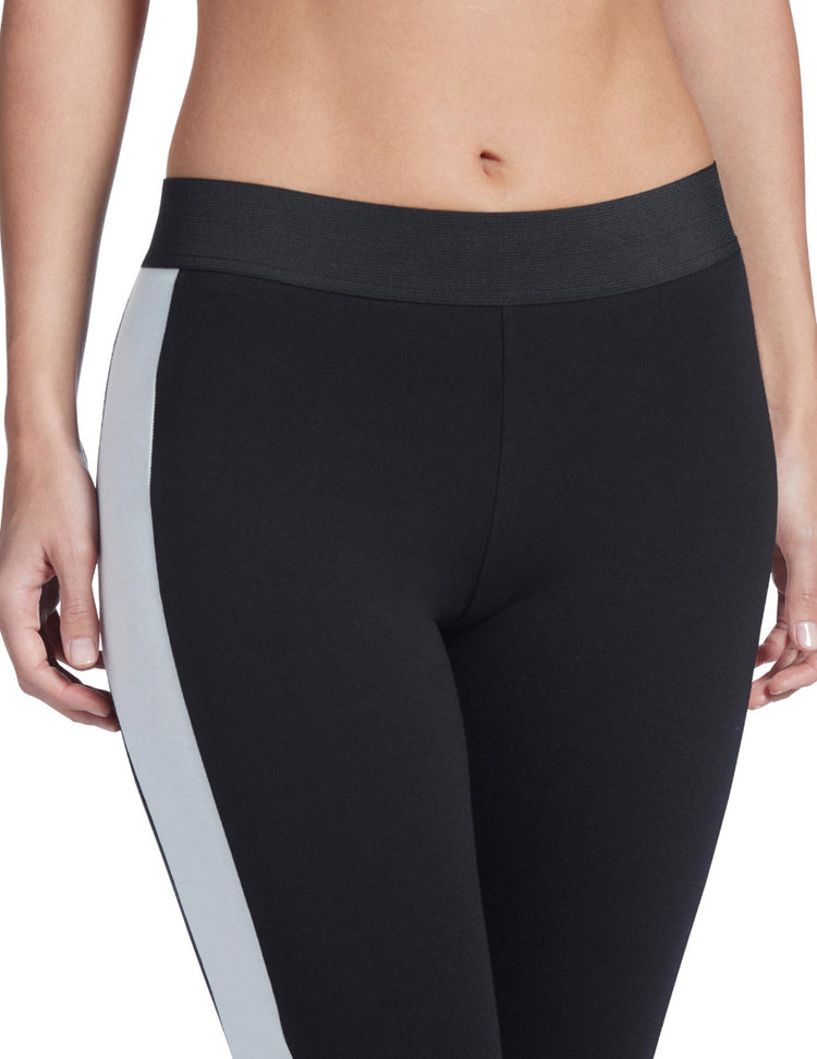 Colorblock Cotton Capri with Sport Waistband