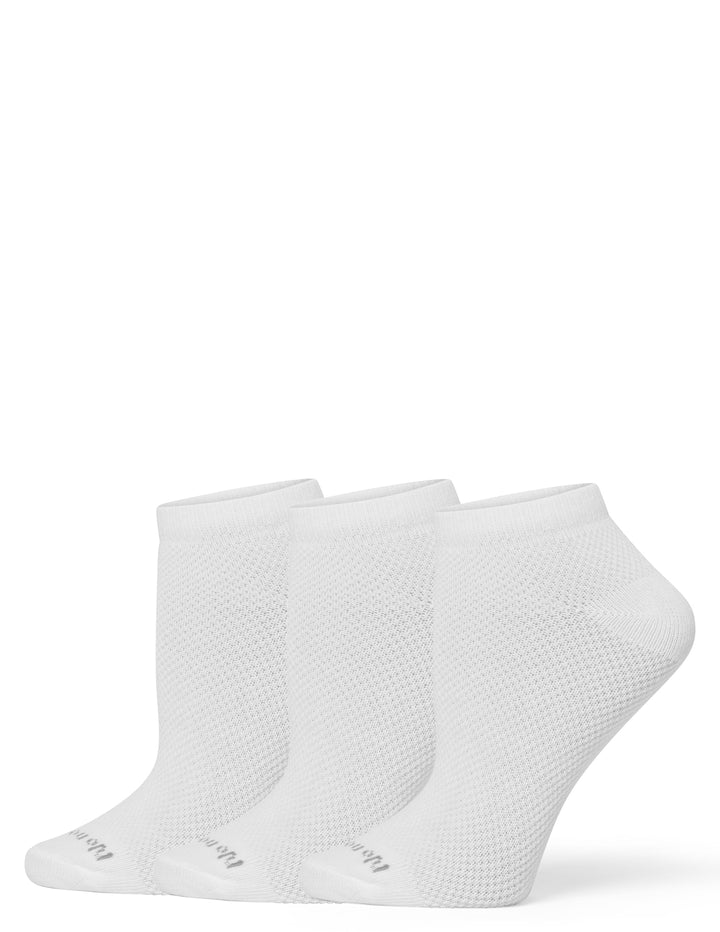 Soft & Breathable Women's Uncushioned No Show Socks 3 Pair Pack