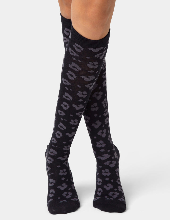 Color Expressions Knee High Socks