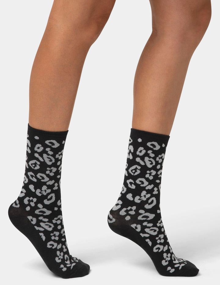 Flat Knit Leopard Crew Sock 3 Pair Pack