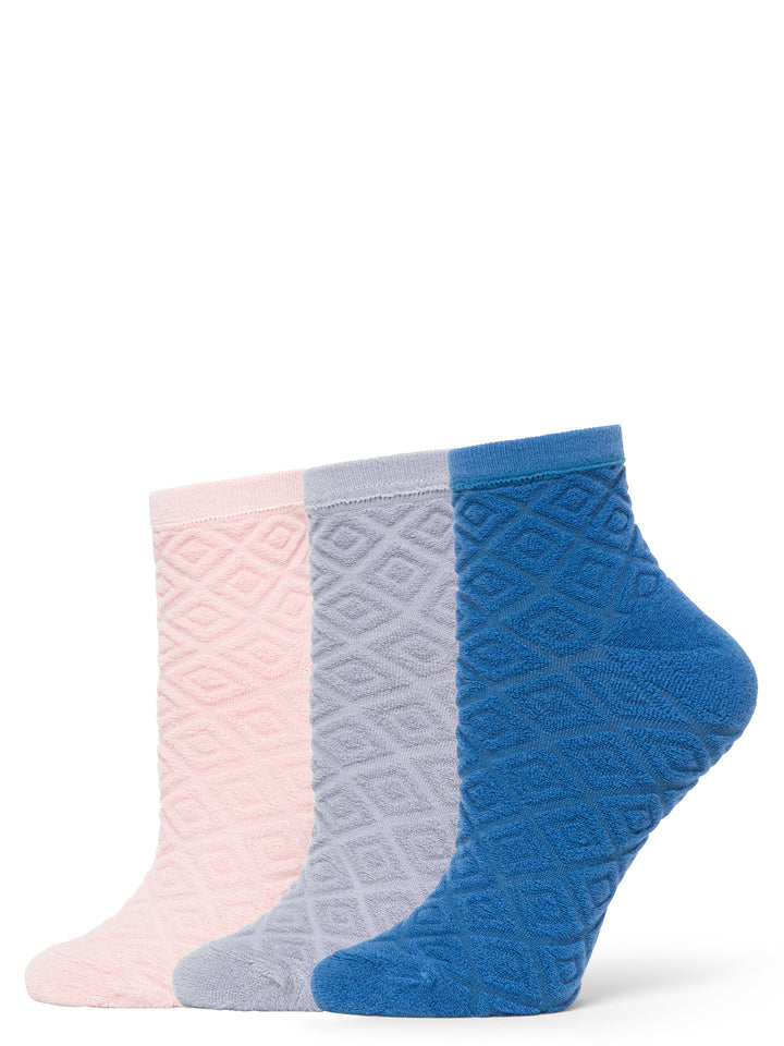 Three pairs of textured ankle socks in pink, gray, and blue on a white background